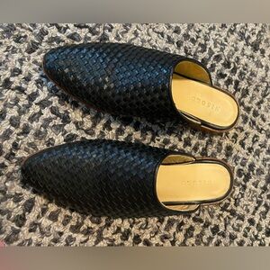 Nisolo Ama leather woven mules